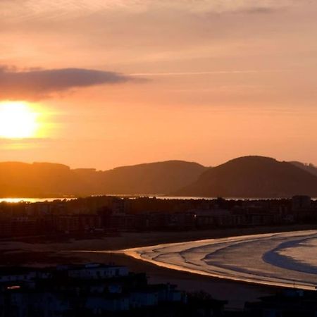 Reformado, A 2Min De Playa, En La Mejor Zona. Lägenhet Laredo Exteriör bild