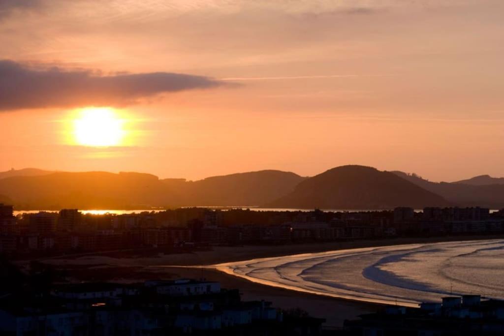 Reformado, A 2Min De Playa, En La Mejor Zona. Lägenhet Laredo Exteriör bild